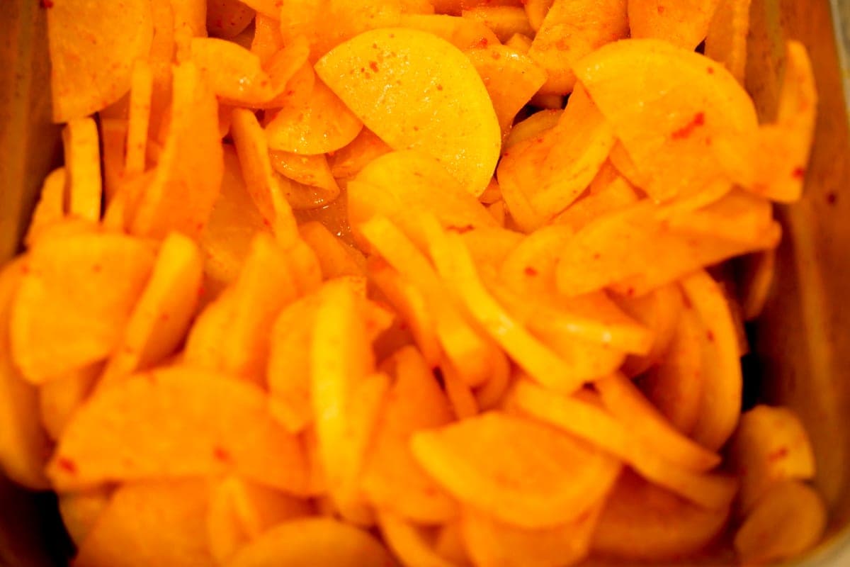 Spicy Pickled Daikon